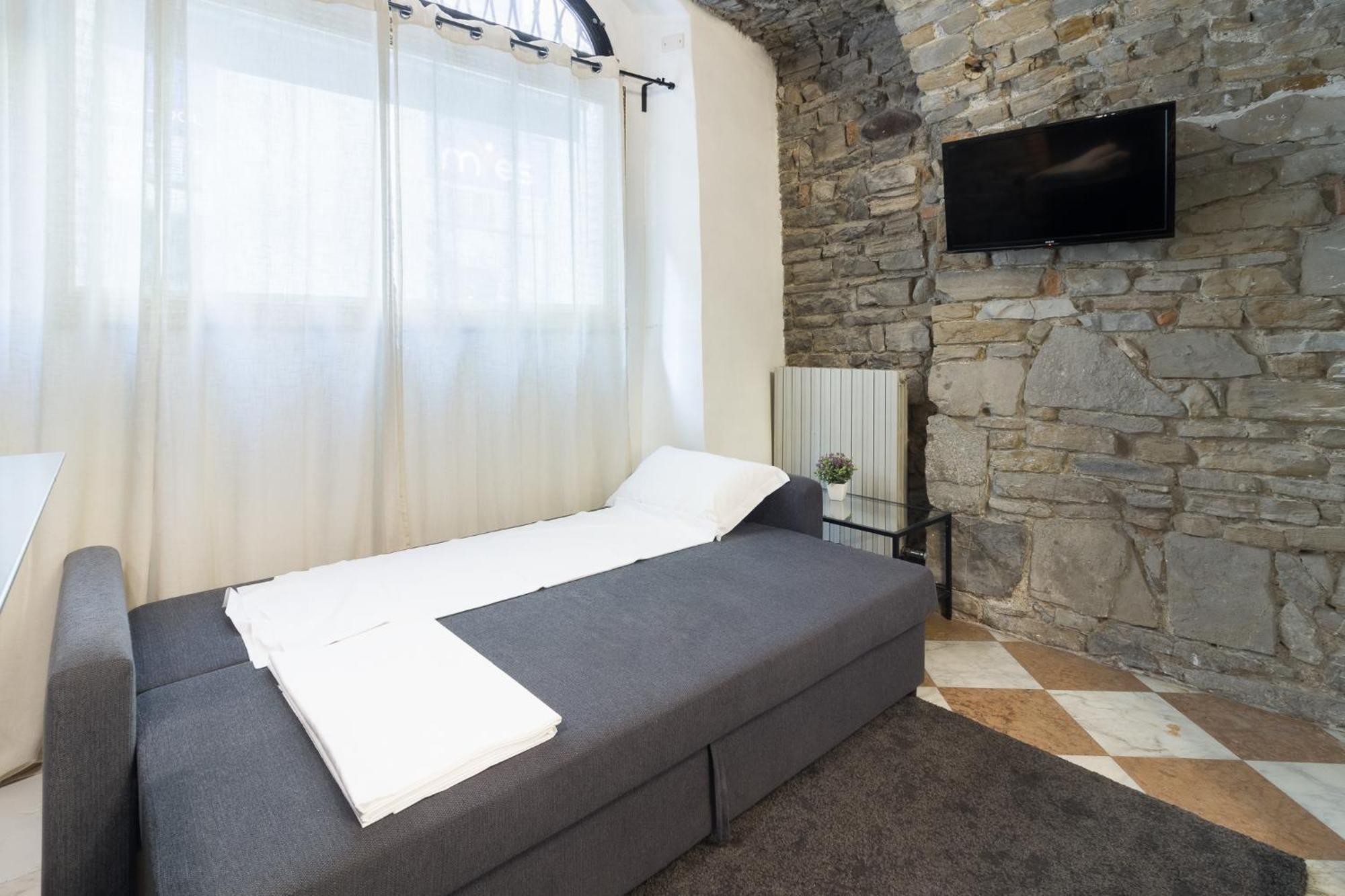 Bergamo Art Apartment Bagian luar foto